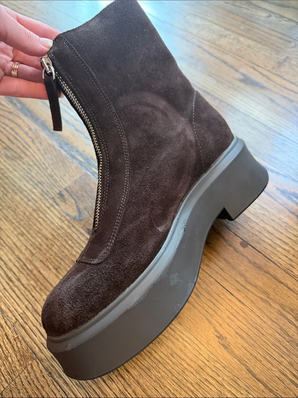Steve Madden JONES Chocolate Brown Suede Front Zip Ankle Boots Size 7.5 NEW